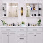 armoire murale de salle de bain